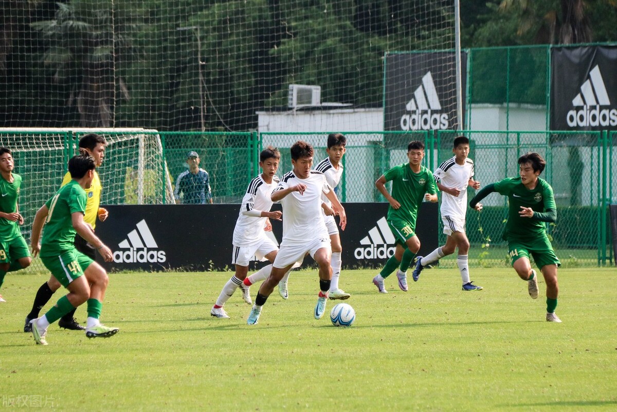 中国各年龄段足球球员人数,中国足球人口总数