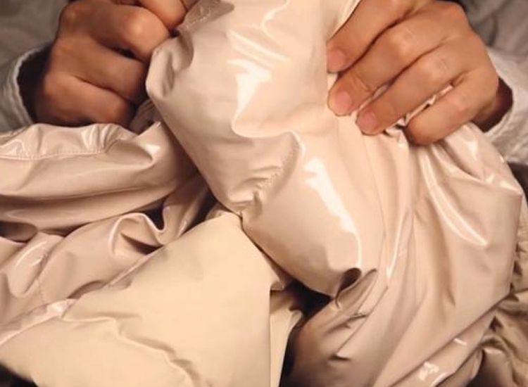 羽绒服坚持“5不买”，才不会被坑！如何挑选羽绒服？看这篇就够