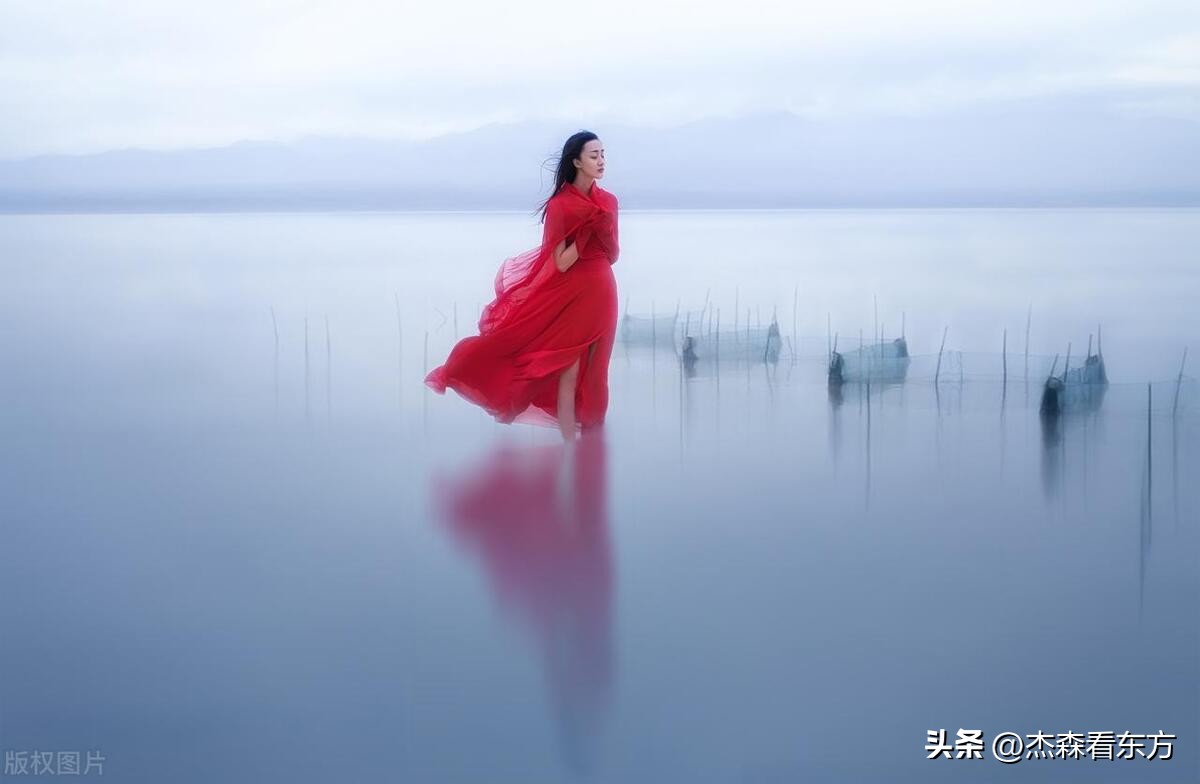 52岁大叔性骚扰多名女性，女子：他最爱舔女人的耳朵