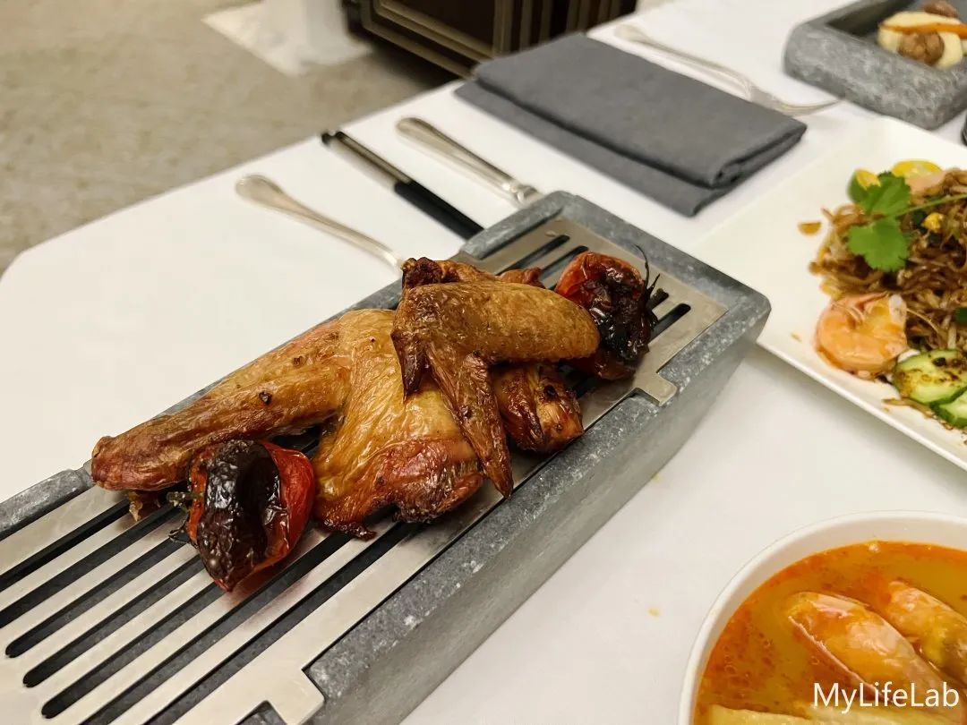 在3000+一晚的酒店吃泡面，澳门半日游耗尽电量...这个春节不一般