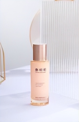 郑明明修纹紧致面霜,郑明明抗皱淡纹