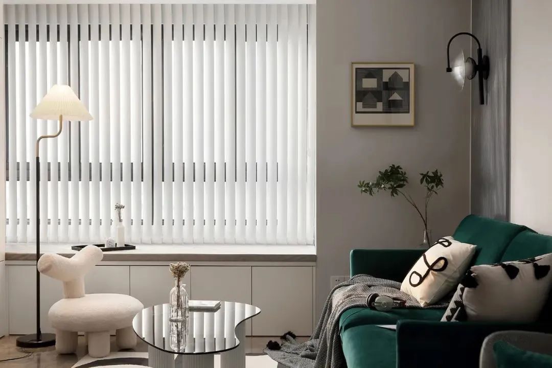 270平现代简约风装修暖色系,现代轻奢装修风格180平灰绿色