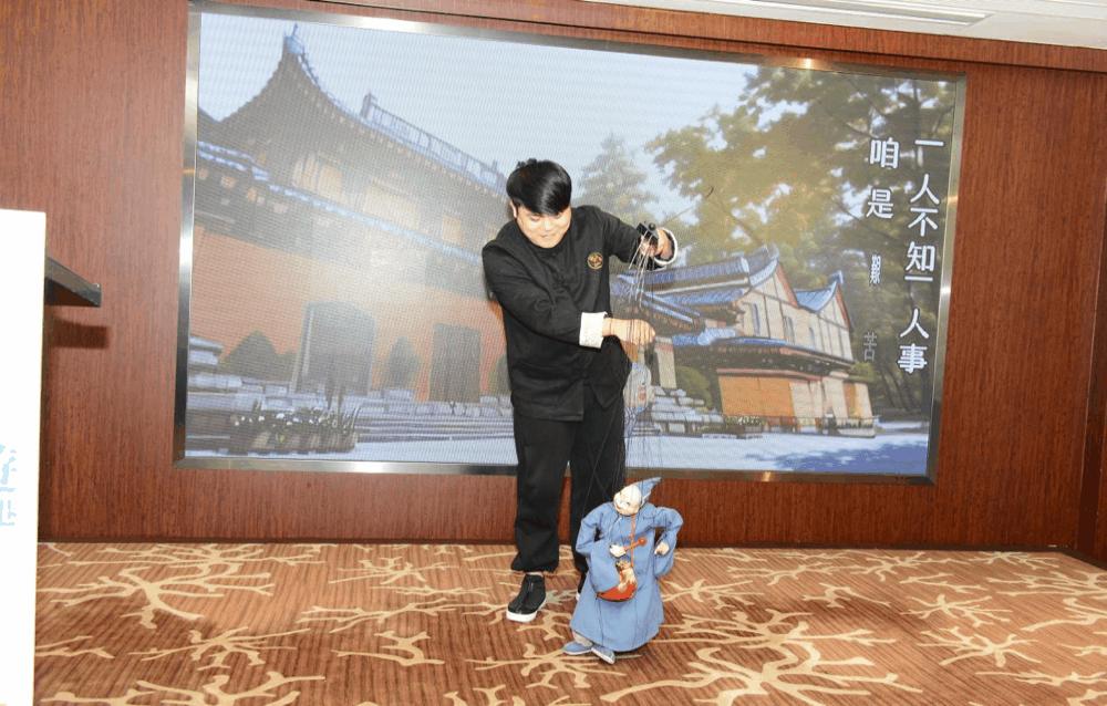 香港新晋的明星,现身厦门的香港明星