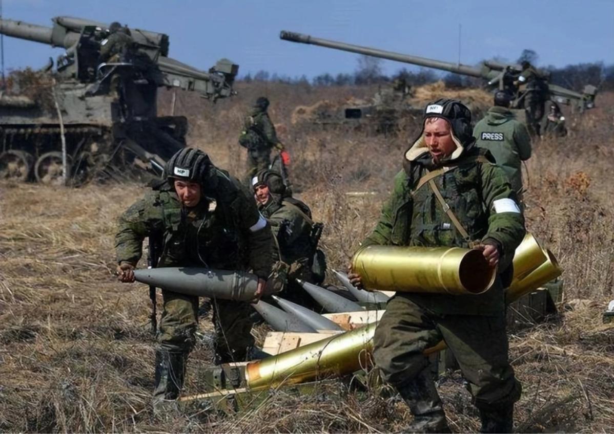 *器武**不卖给乌克兰，卖给波兰，美国这招棋还得感谢乌克兰