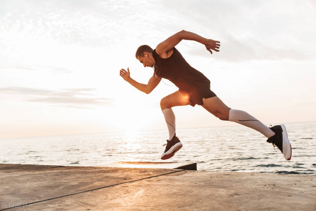 跑步为什么一开始很累后面会轻松,跑步该怎么跑才一点也不累