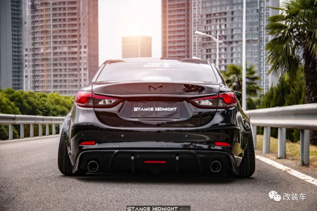 阿特兹超大气,阿特兹车身稳重