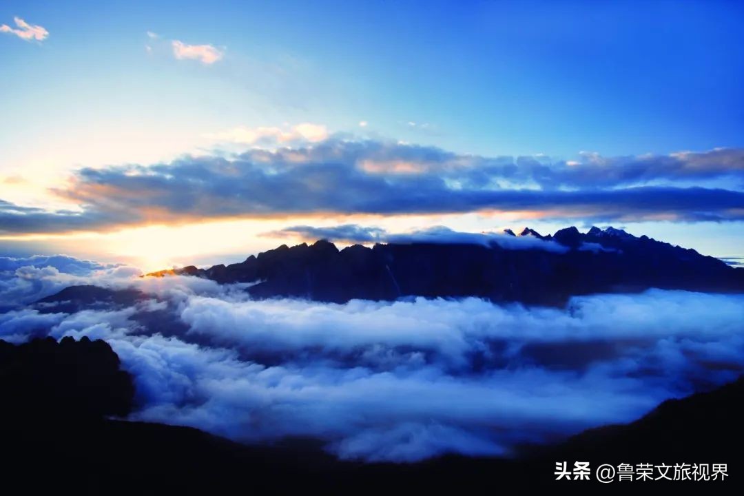 世界经典徒步线路,世界经典徒步线路虎跳峡