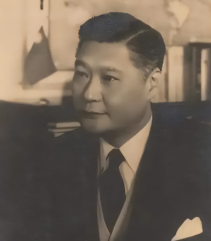 怒骂蒋介石是狗的叶公超，娶燕大校花出轨堂妹，后来怎样了？