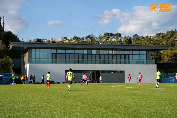 昆明可以踢球好玩的地方推荐,昆明在哪踢球