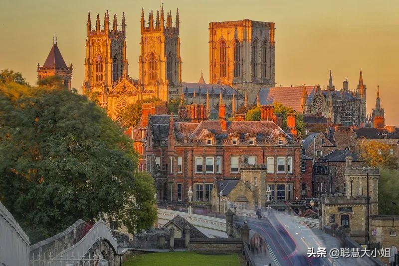 日薪1500-1800,日薪1700元