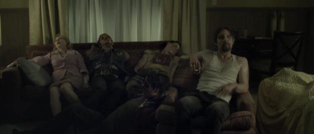 《中间人第二季：探索色情行业的复杂性》