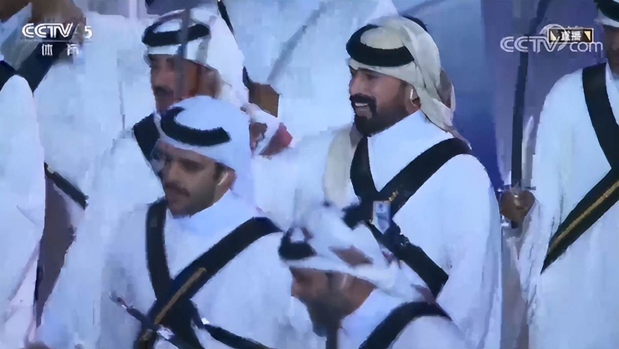 卡塔尔世界杯2200亿,卡塔尔办世界杯中国能赚多少钱