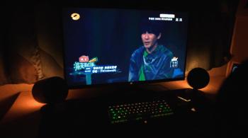 雷蛇天狼星v2听声辨位,雷蛇利维坦v2和天狼星v2怎么选