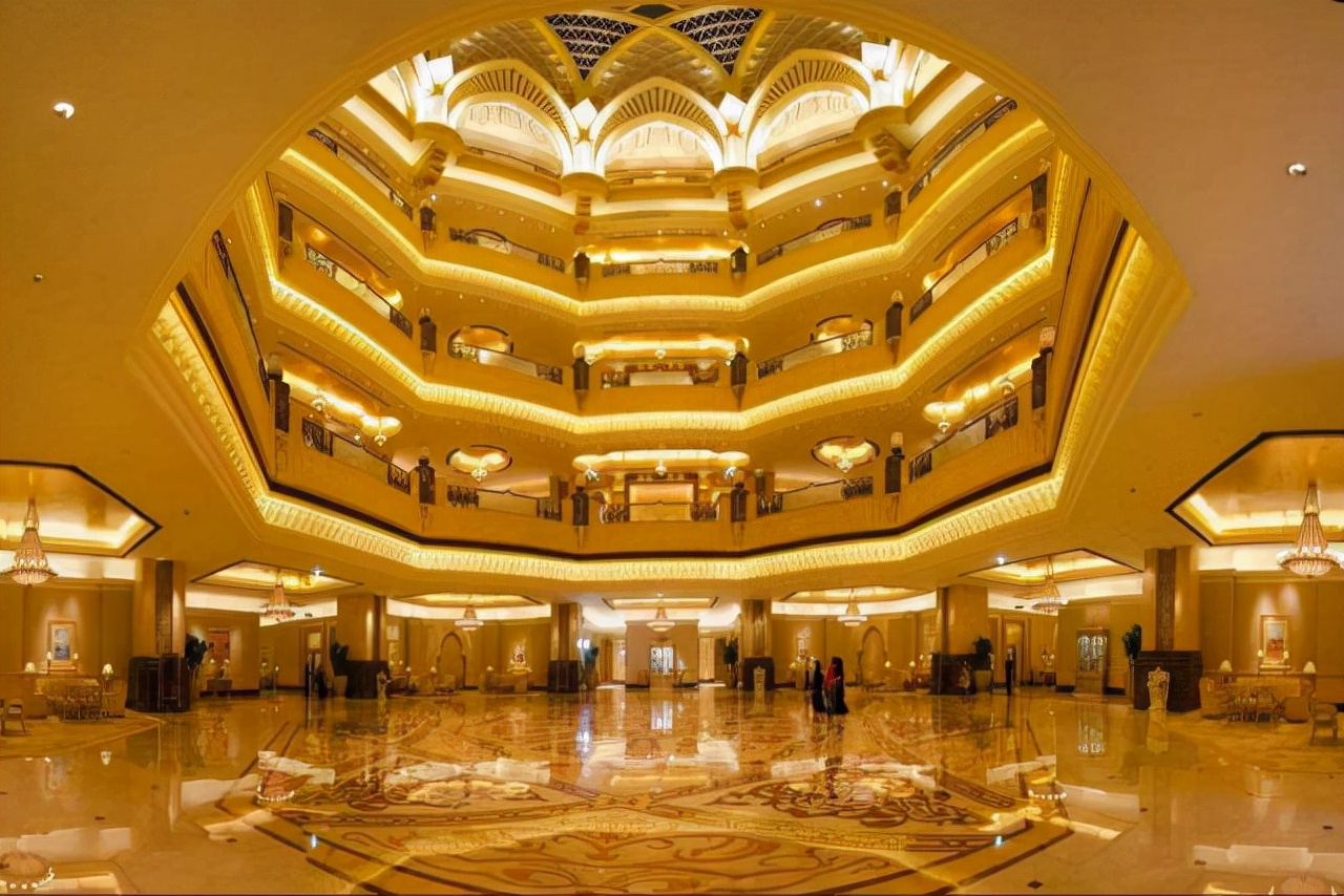 世界上第一个8星酒店,全球唯一一个8星酒店