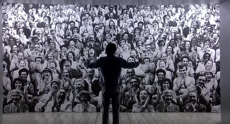 我们什么时候变得好幽默了,任何时候都需要点幽默感