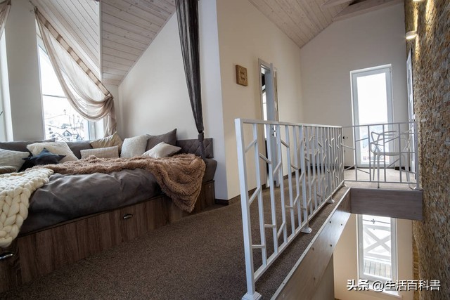 卧室门对楼梯口怎么化解,卧室门对楼梯口上楼怎么化解