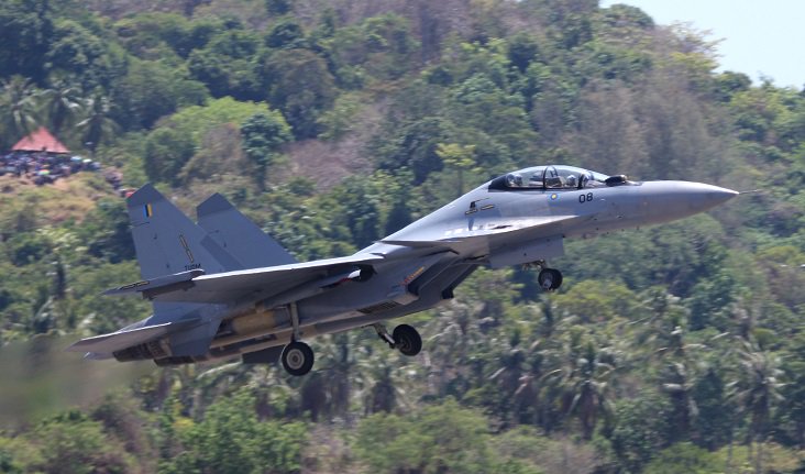 印媒：光辉出口再遇挫！斯里兰卡答应买LCA，国家破产后没钱付了