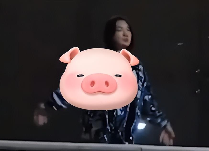 疯传！军训女热舞露球，16秒不雅视频曝光！