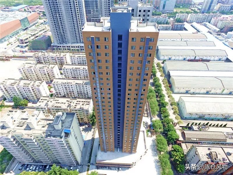 吃水不忘挖井人致富不忘家乡人,吃水不忘挖井人扶贫