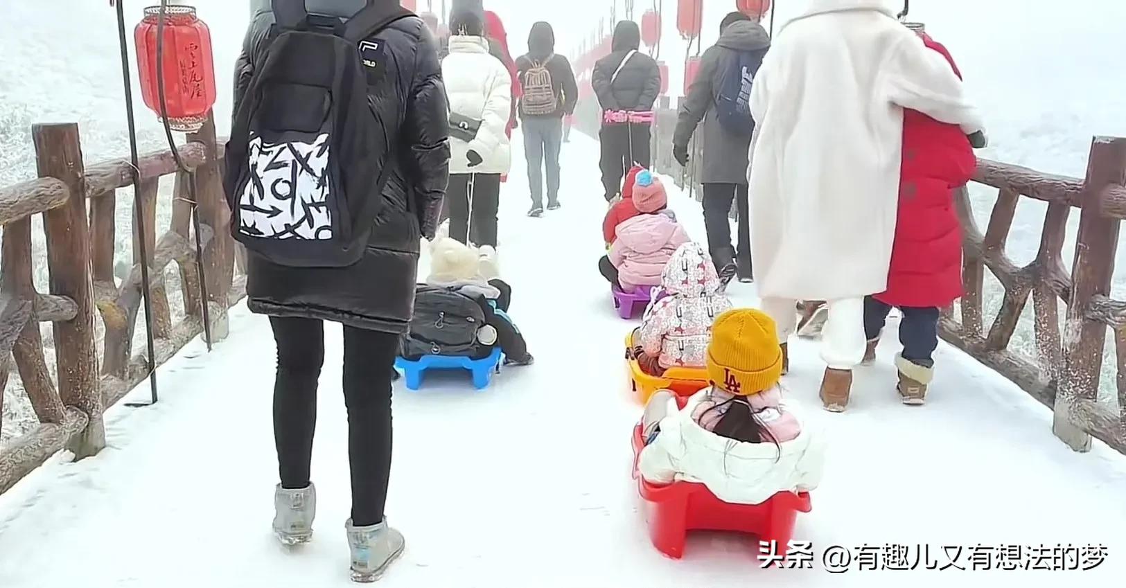 成都附近放假去哪里玩,成都周边清明小长假去哪玩