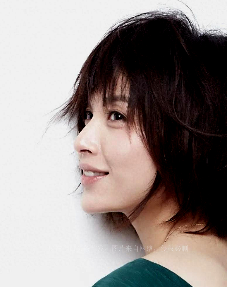 李佳婚姻史,李佳嫁给靳东了吗