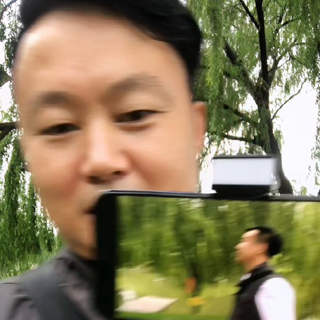 视频拍摄高级感效果,自拍杆拍摄技巧大全