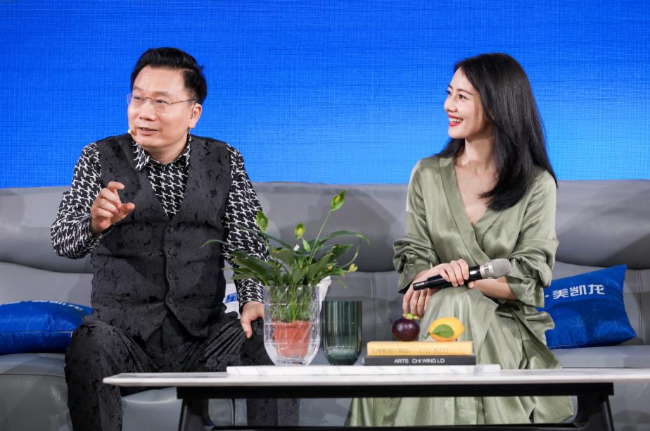 千亿红星系变局：美凯龙2年减员5千人，车建兴驰援金科地产