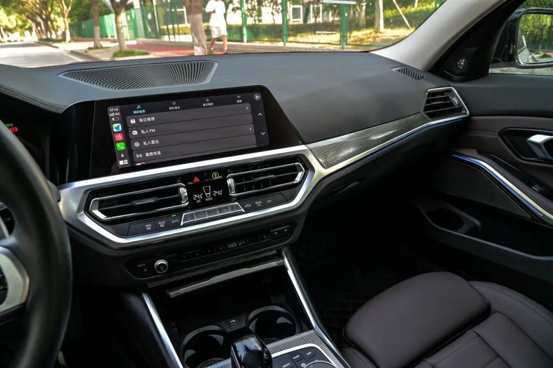 宝马330i曜夜长轴与短轴,多少钱能买宝马330i