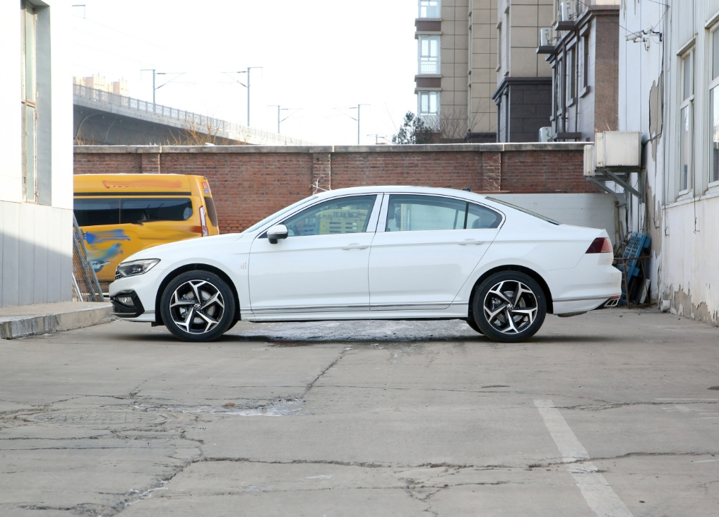 全新一代迈腾2.0t引擎,全新迈腾将换装新发动机