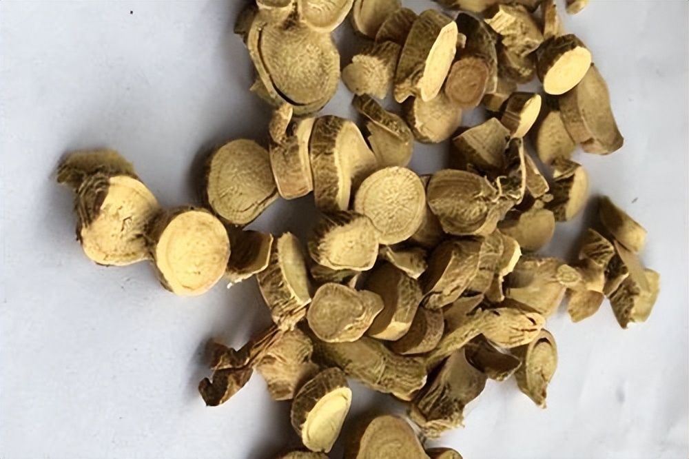 吃中药怎样避免肝肾损伤保护肝肾,中药引起的肝肾损伤会有什么症状