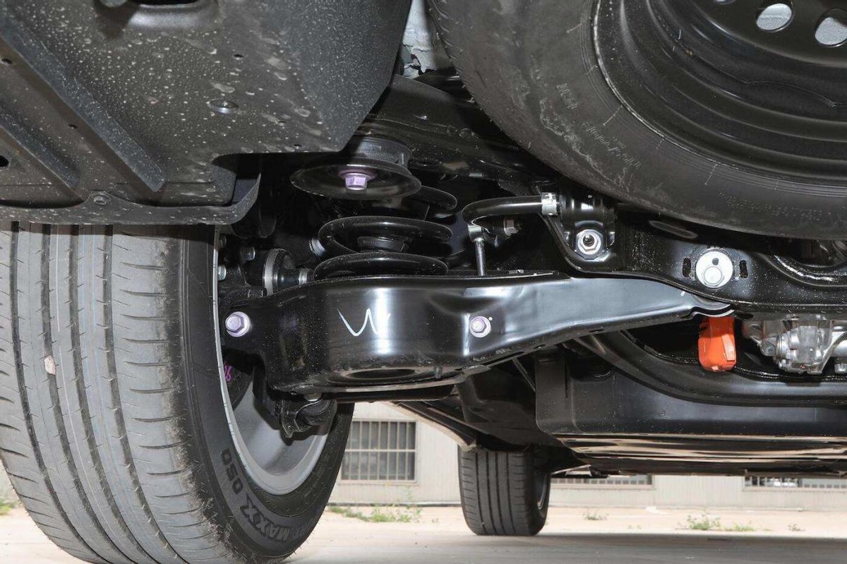 大众途观l和丰田汉兰达哪个更好,途观l汉兰达锐界到底该怎么选