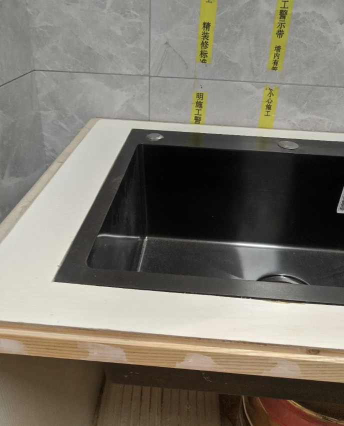 台下盆怎么安装才不会掉而且好看,台下盆怎么装不容易掉