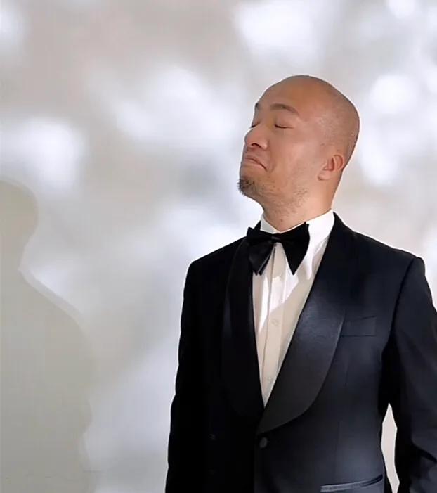 恭喜！千万粉丝网红辛吉飞官宣大婚，3月初领证，老婆是少数民族