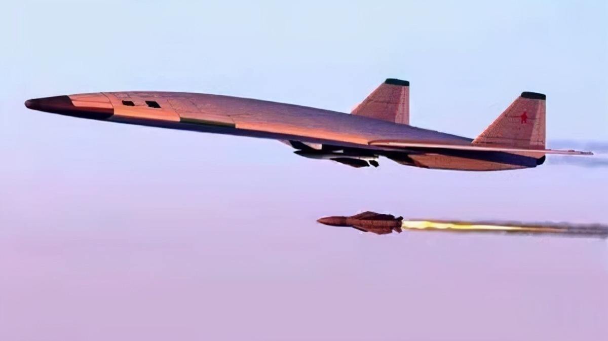 美国导弹关岛基地,关岛军事基地建导弹