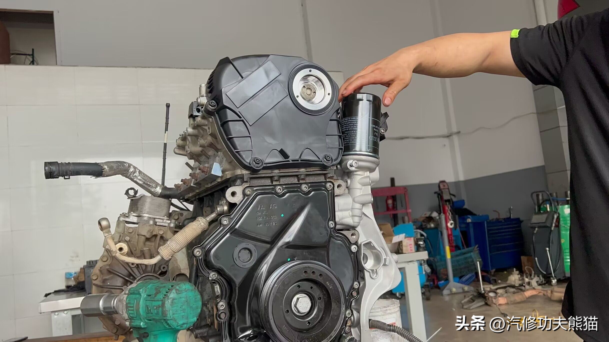 武汉小轿车烧机油处理办法,老款斯柯达烧机油解决方案