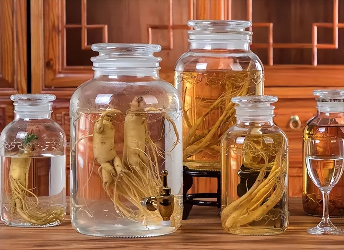 泡药酒泡出水泡是怎么回事,泡药酒是用散酒好还是瓶装酒好