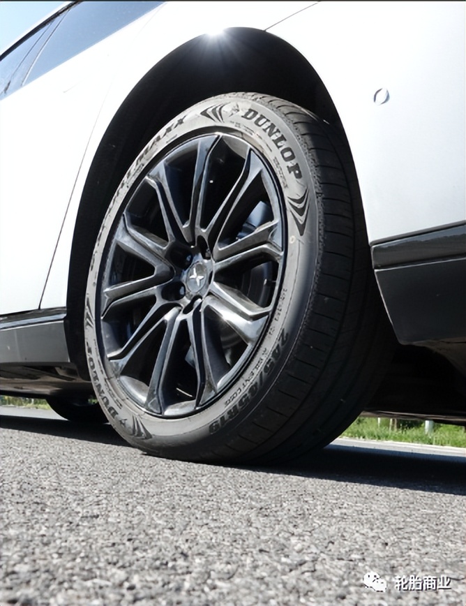 邓禄普轮胎sportmaxx05测评,邓禄普esportmaxx测评