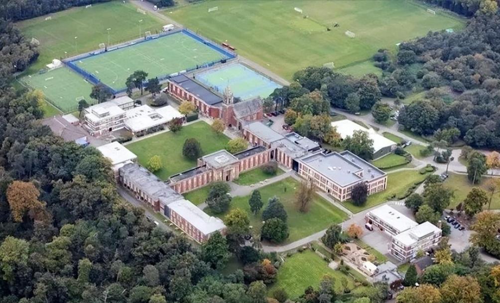 华裔博士刘坤将375万房产留给新娘,华裔博士患癌房产留给新婚妻子