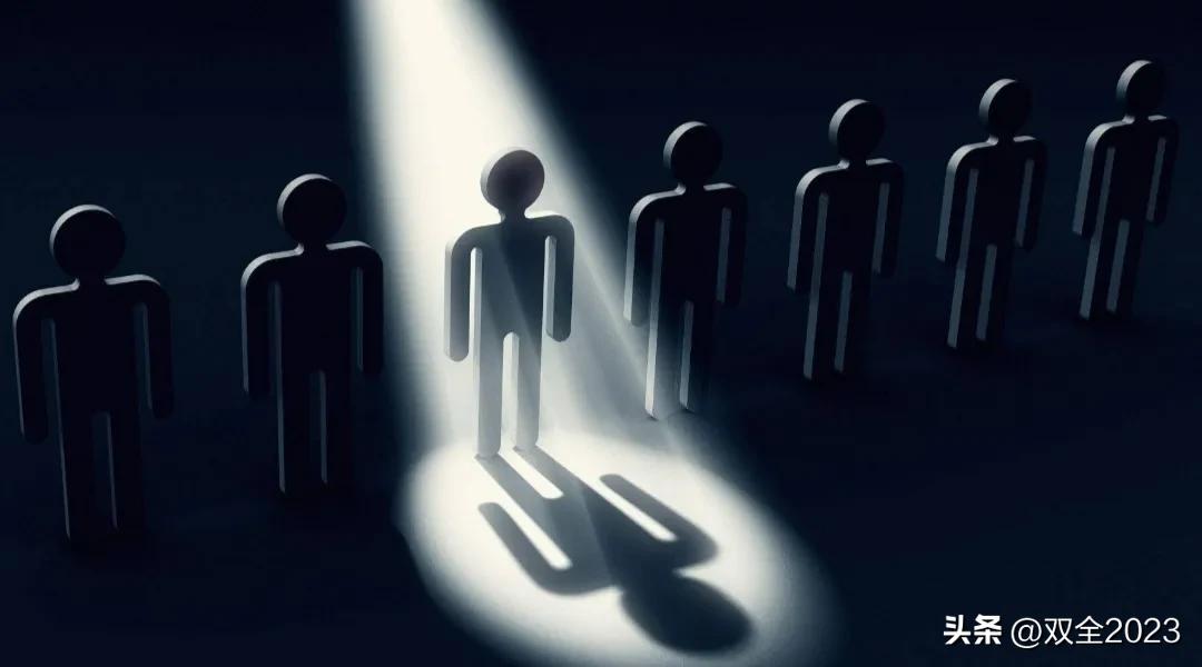 发现自己被孤立的原因,感觉自己被舍友孤立了