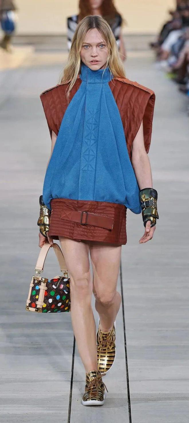 夏季腋下包推荐小众高级感百搭,腋下包推荐小众高级款法式腋下包