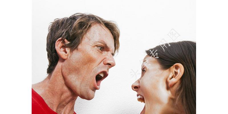 长期分居的夫妻离婚是最好的选择,夫妻长期分居妻子不爱沟通怎么办