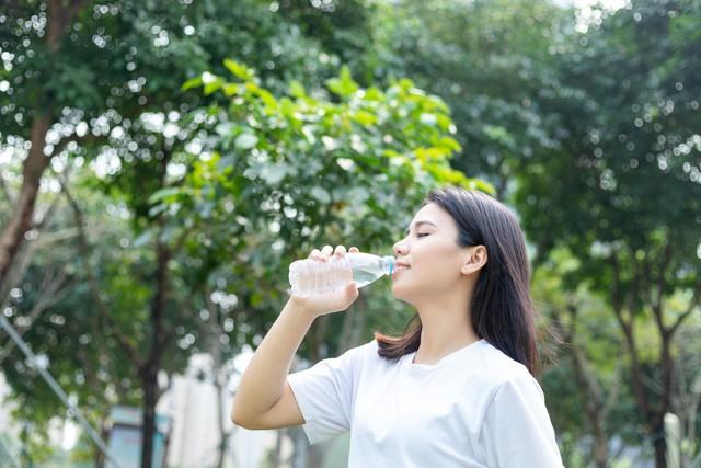 保姆给雇主洗鞋袜,保姆给雇主洗衣服经历