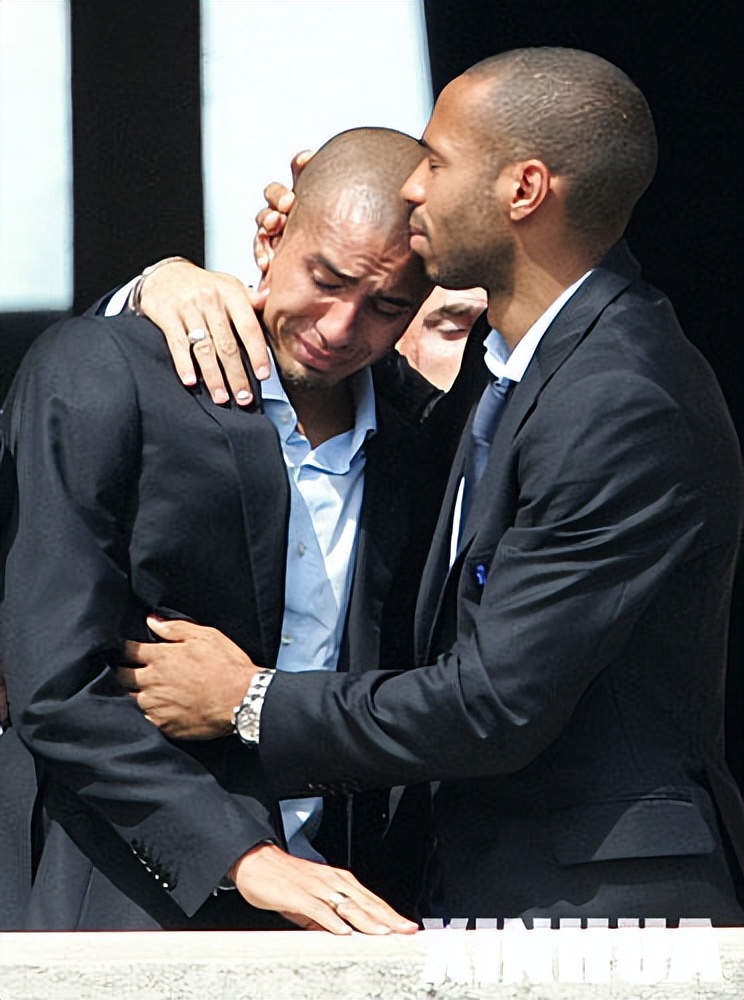 那些你没见过的足球图片,足坛最让人动容的图片