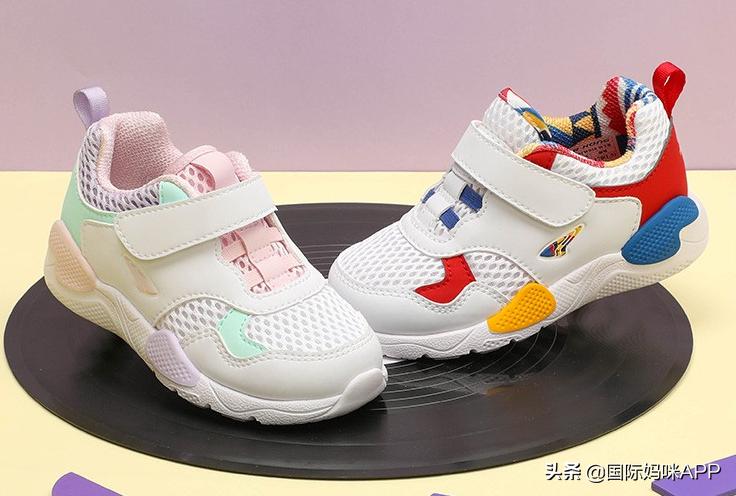 儿童学步鞋中的第一名，直接告诉你，儿童学步鞋该如何选择？