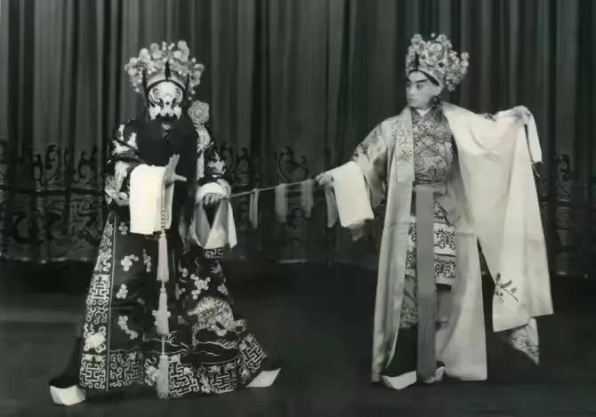 清明怀念邓世昌,清明追思人民英雄永垂不朽