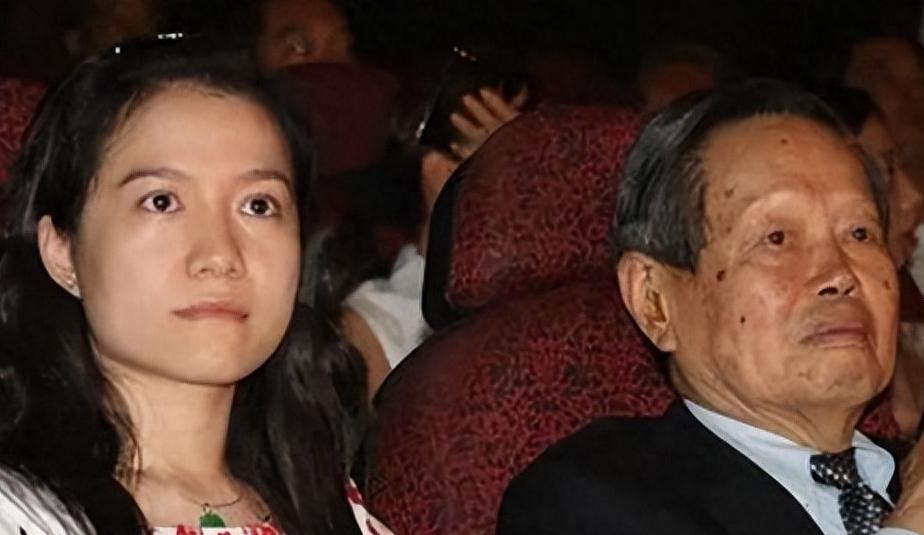 翁帆与杨振宁的爱情始末,翁帆和杨振宁爱之至深的表现