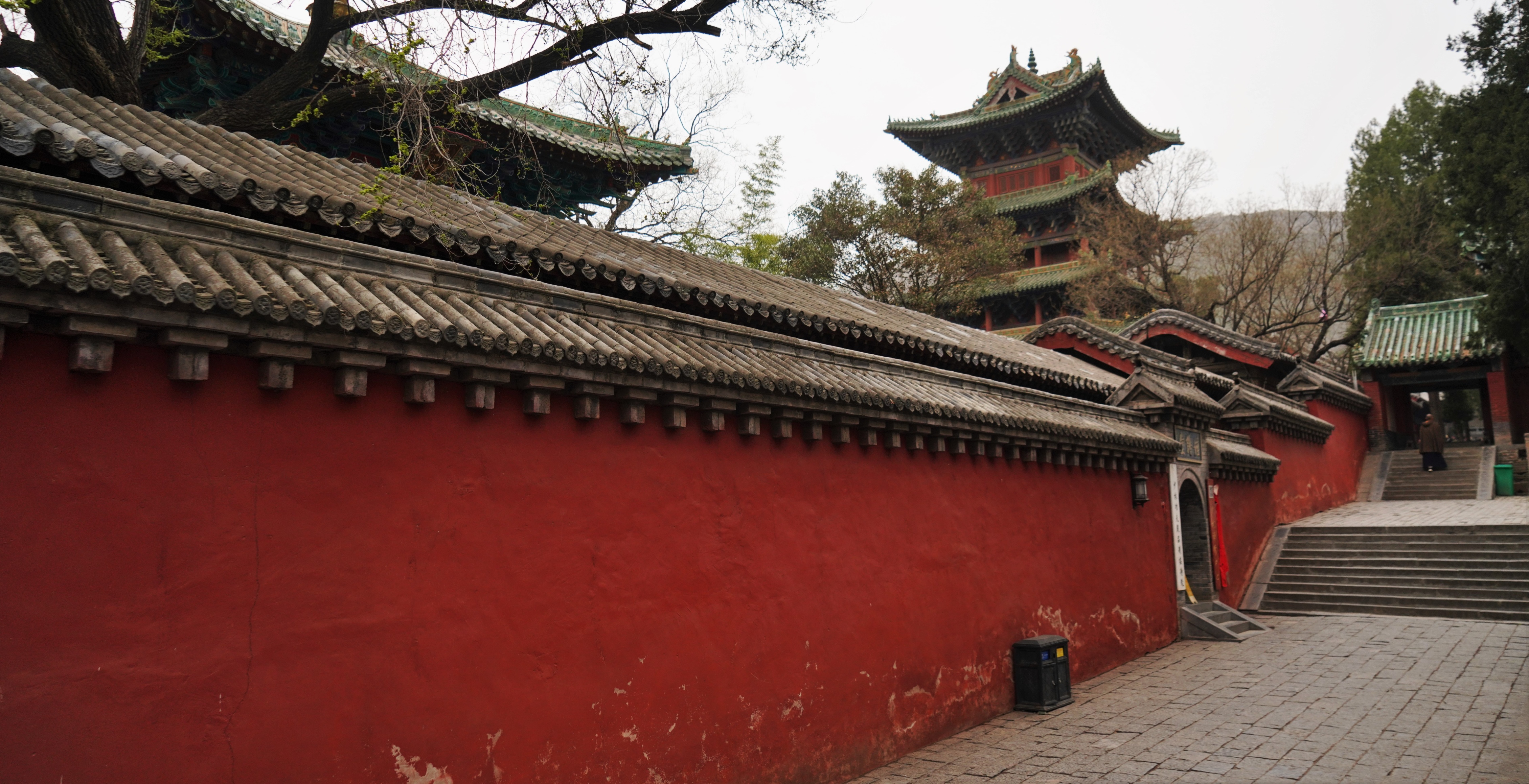 嵩山少林寺几级景区,中岳嵩山和少林寺是一个景区吗