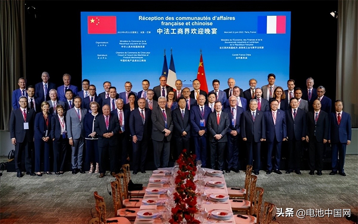 李强总理出访欧洲，带了这三家电池企业当家人随行