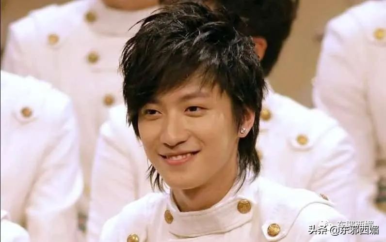 土得掉渣到极致,土得很掉渣