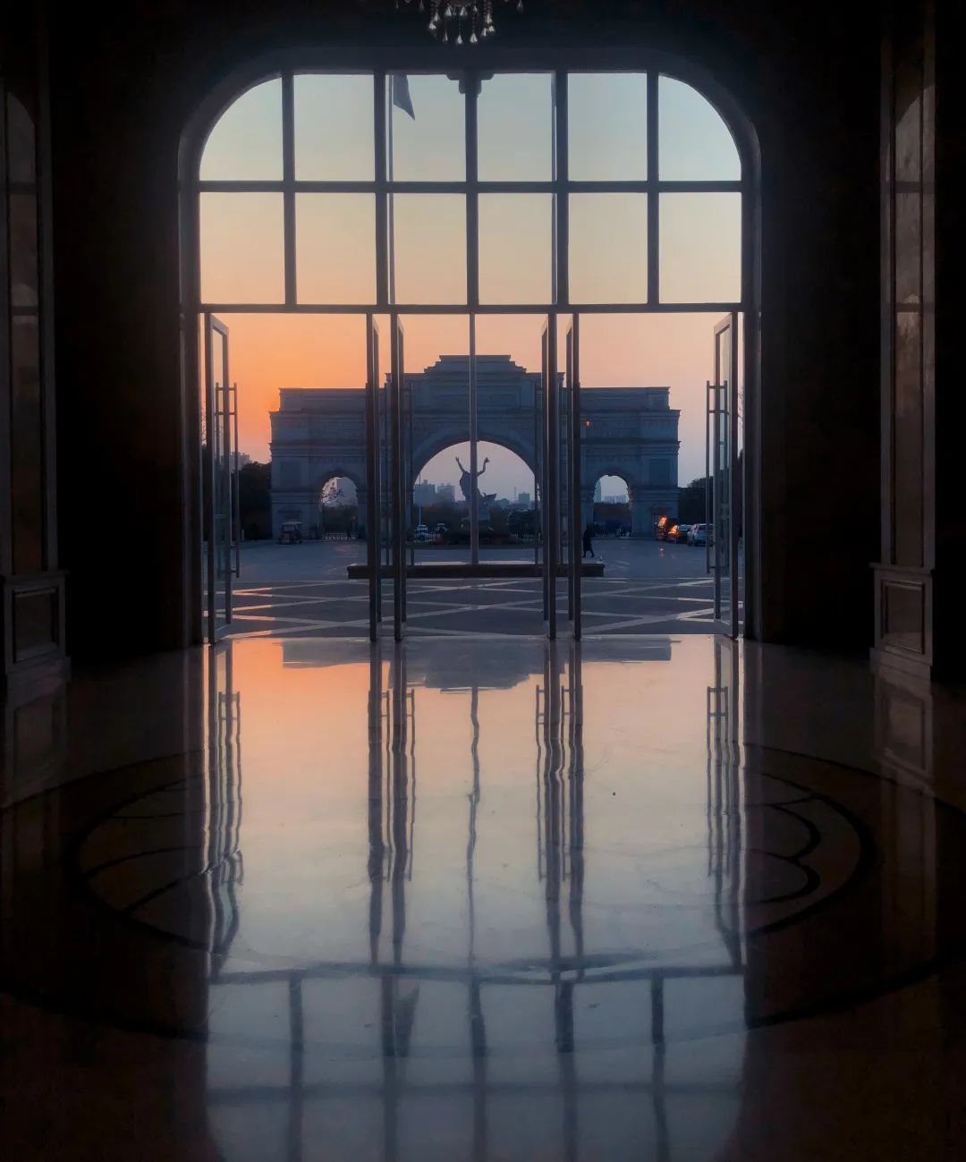 四川西南航空职业学院是什么风格,四川西南航空职业学院校园风采